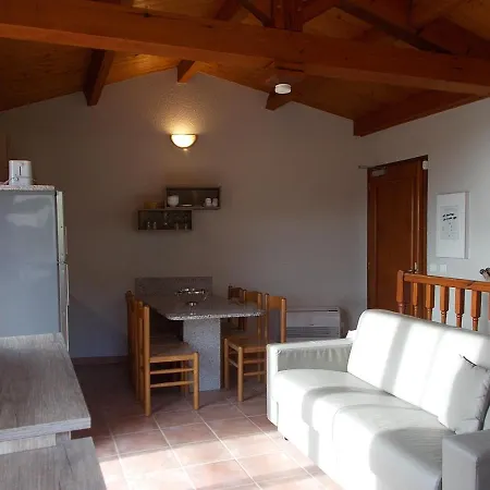 Résidence&spa Marina D'arone Casa vacanze *