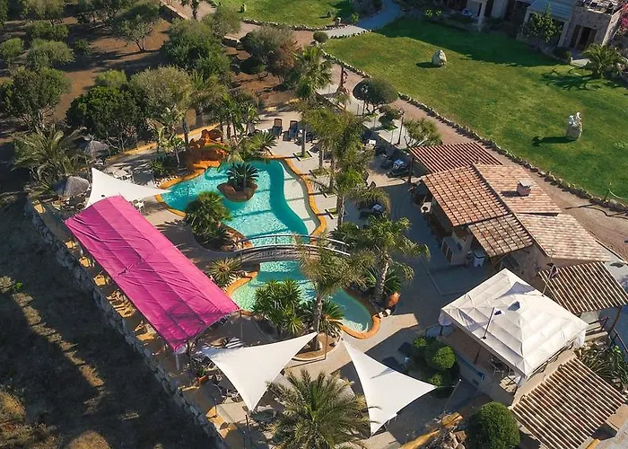 & Marina D'arone Piana (Corsica)