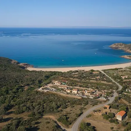 Ferienhaus & Marina D'arone