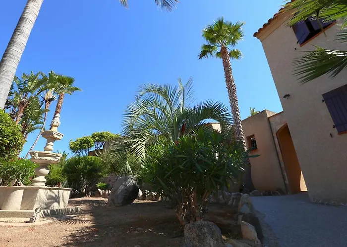 & Marina D'arone * Piana (Corsica)