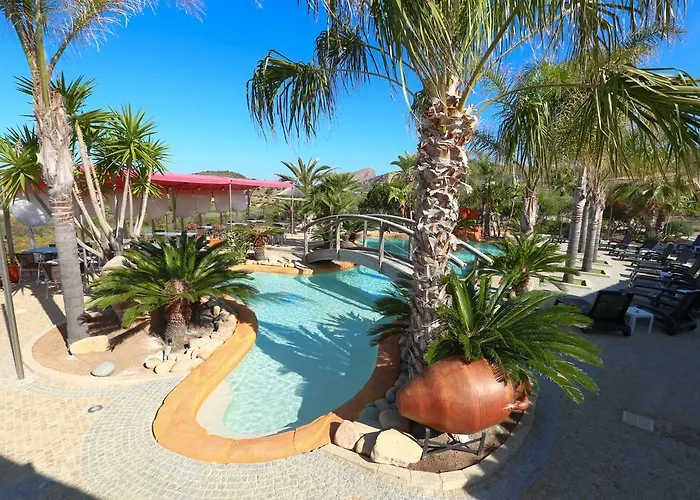 & Marina D'arone Piana (Corsica)