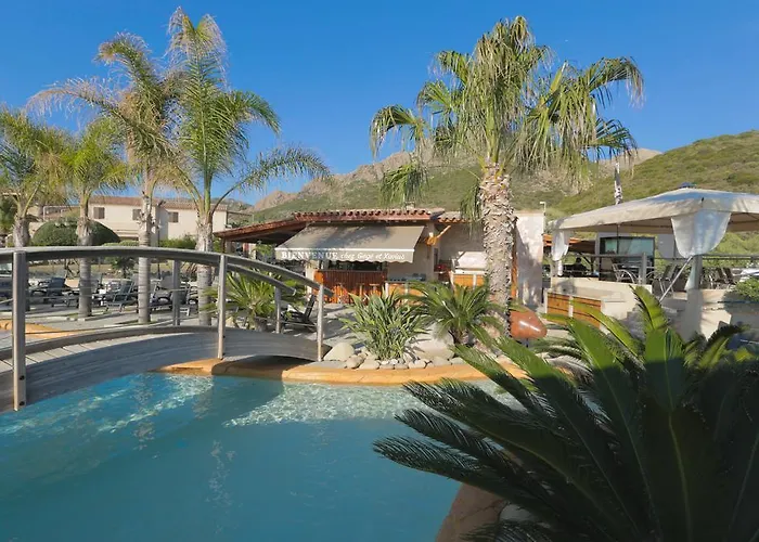 Ferienhaus & Marina D'arone *